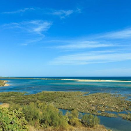 Franciscos Em Cabanas Golf Conceicao  Luaran gambar