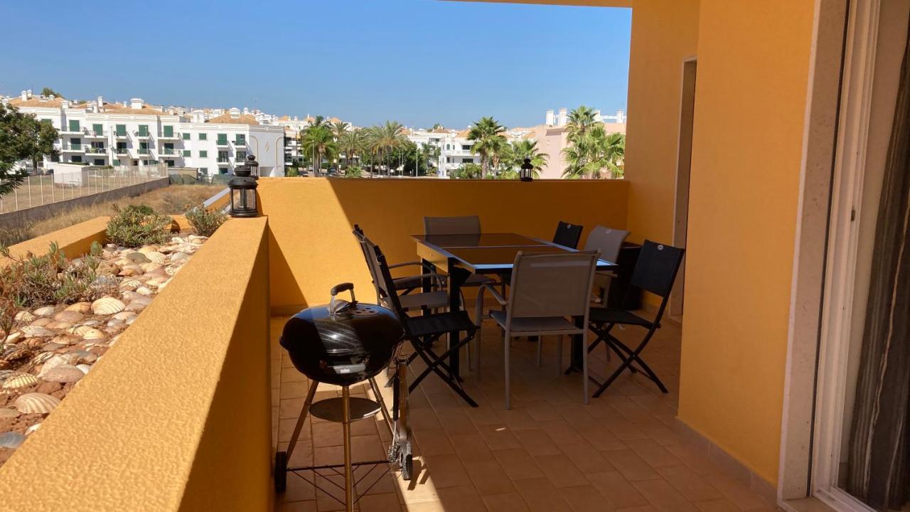 Franciscos Em Cabanas Golf Conceicao  Luaran gambar